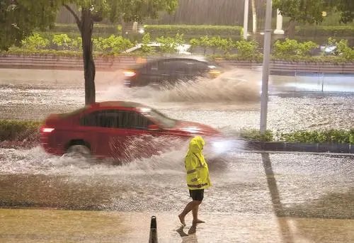 湖北柳林镇居民自述家人被洪水冲走，被冲走的家人救回来了吗？