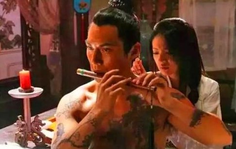 浪子燕青的主要事件有哪些