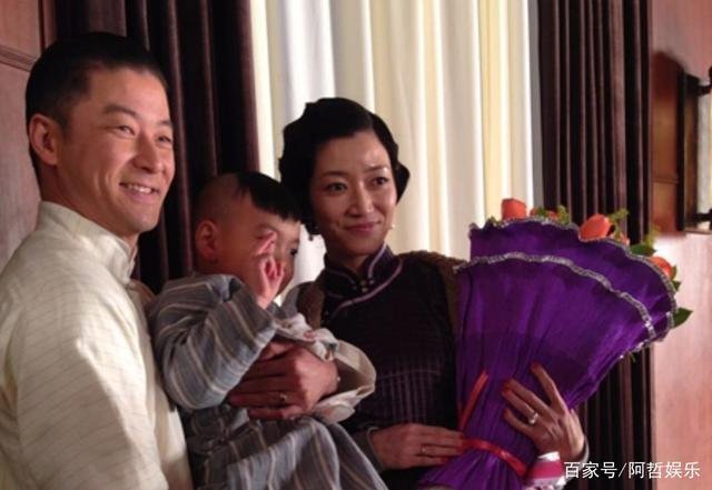 她是日本演员，头婚嫁知名导演，二婚嫁上海精英，松峰莉璃如今怎样了？