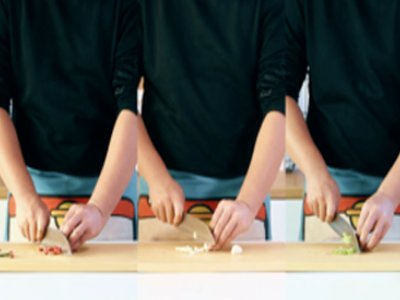 做10斤咸肉大概要放多少盐？