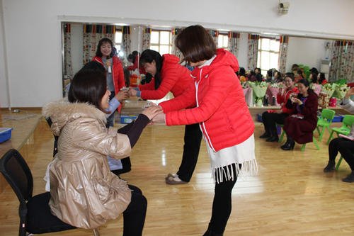 写信时的敬上和致上，有什么区别？