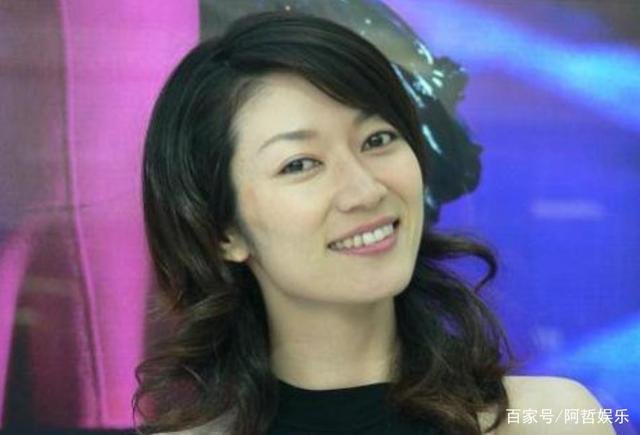 她是日本演员，头婚嫁知名导演，二婚嫁上海精英，松峰莉璃如今怎样了？