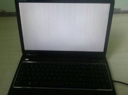 笔记本电脑突然白屏是怎么回事