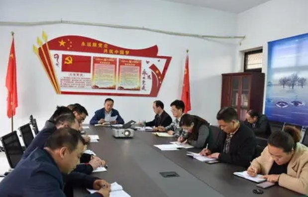 党的群众路线的基本内涵是什么