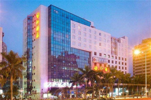 珠海拱北口岸停车攻略