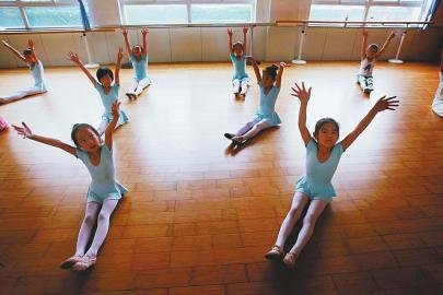 12岁女孩学什么兴趣班最有前途？为什么？