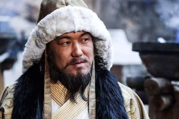 元朝四等人制的实质是什么？当时汉人到底处于什么地位？