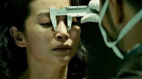 《风声》量体之刑为什么让人崩溃？