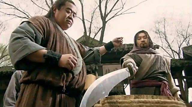 水浒传十大人物的典型事件，各概括80字左右