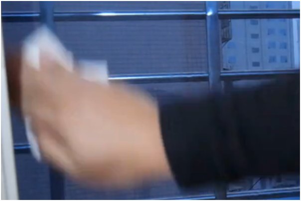 冬天窗户总淌水怎么办