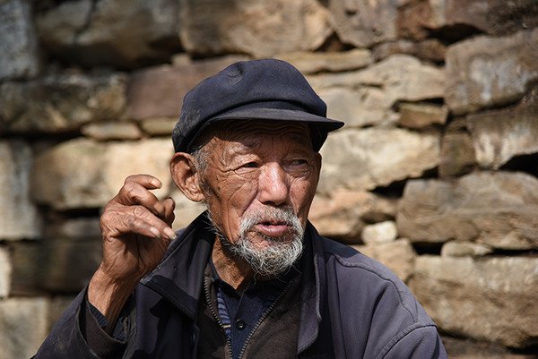 老农民的演员表