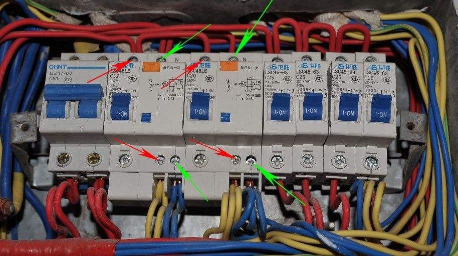 火线零线都带电?