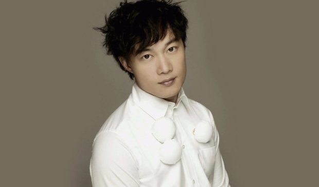 《十年》吉他谱c调简单版是什么？