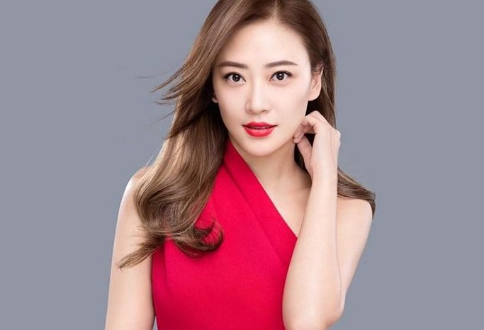 应采儿主演的电影