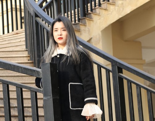 圣罗兰巴黎总部设计师徐嘉艺介绍