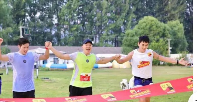 刘畊宏一口气跑了21公里,居然还很轻松的样子!普通人能跑半程马拉松吗