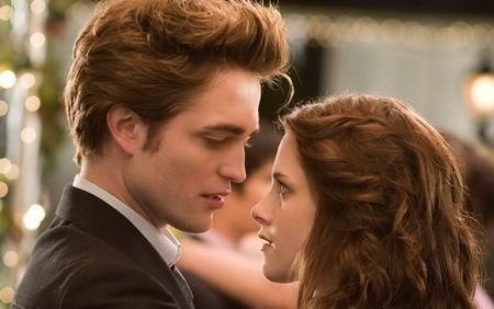 暮光之城一共有几部？