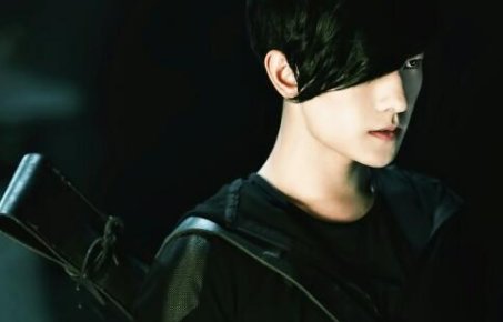 《盗墓笔记》张起灵为什么要杀云彩？