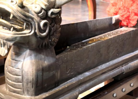 《包青天》狗头铡 虎头铡 龙头铡区别是什么？