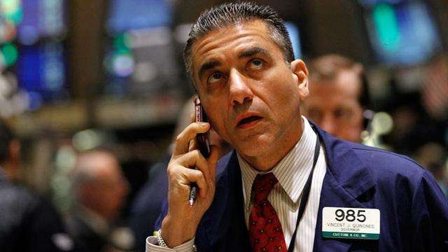 美股暴跌的回应是征税？