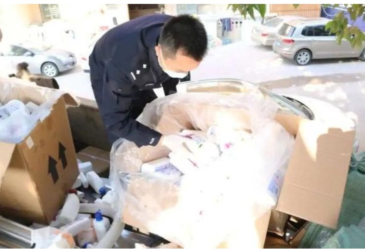 二手平台可批量买卖品牌空瓶，这是否也是虚假伪冒产品盛行的重要原因？