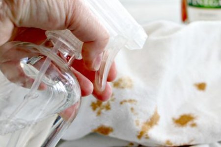 白衣服染上颜色怎么去掉