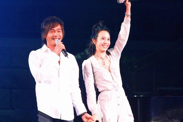 那么爱你为什么 歌词