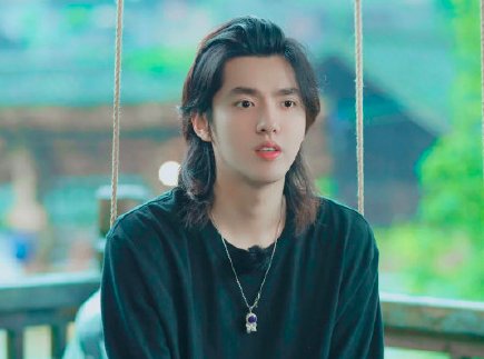 为什么吴亦凡叫丙丙