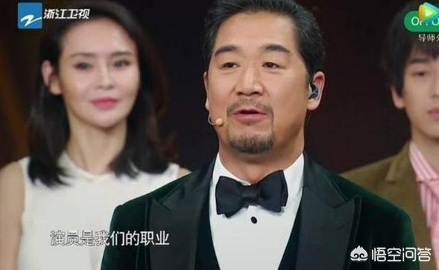 为什么《欢乐喜剧人》第一季主持人是吴秀波，之后就换成了郭德纲？