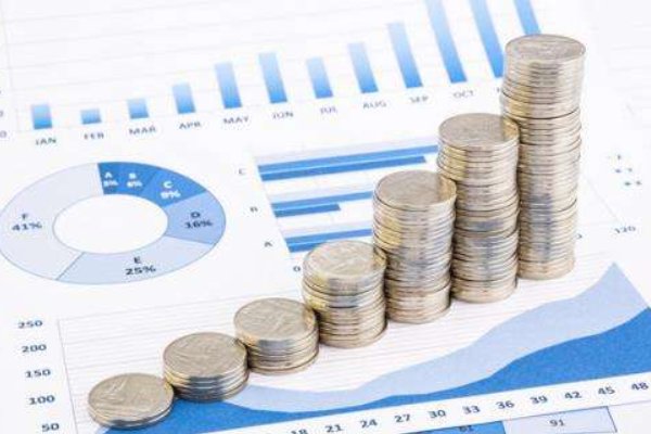 10万资金放余额宝多少收益