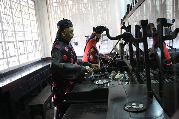 古代“咱家”这个称呼，用在什么场合下？