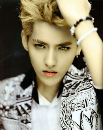 EXO《魅力先生》高清图片