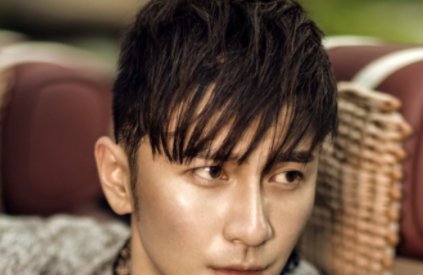 《不说再见》幽灵扮演者是谁？