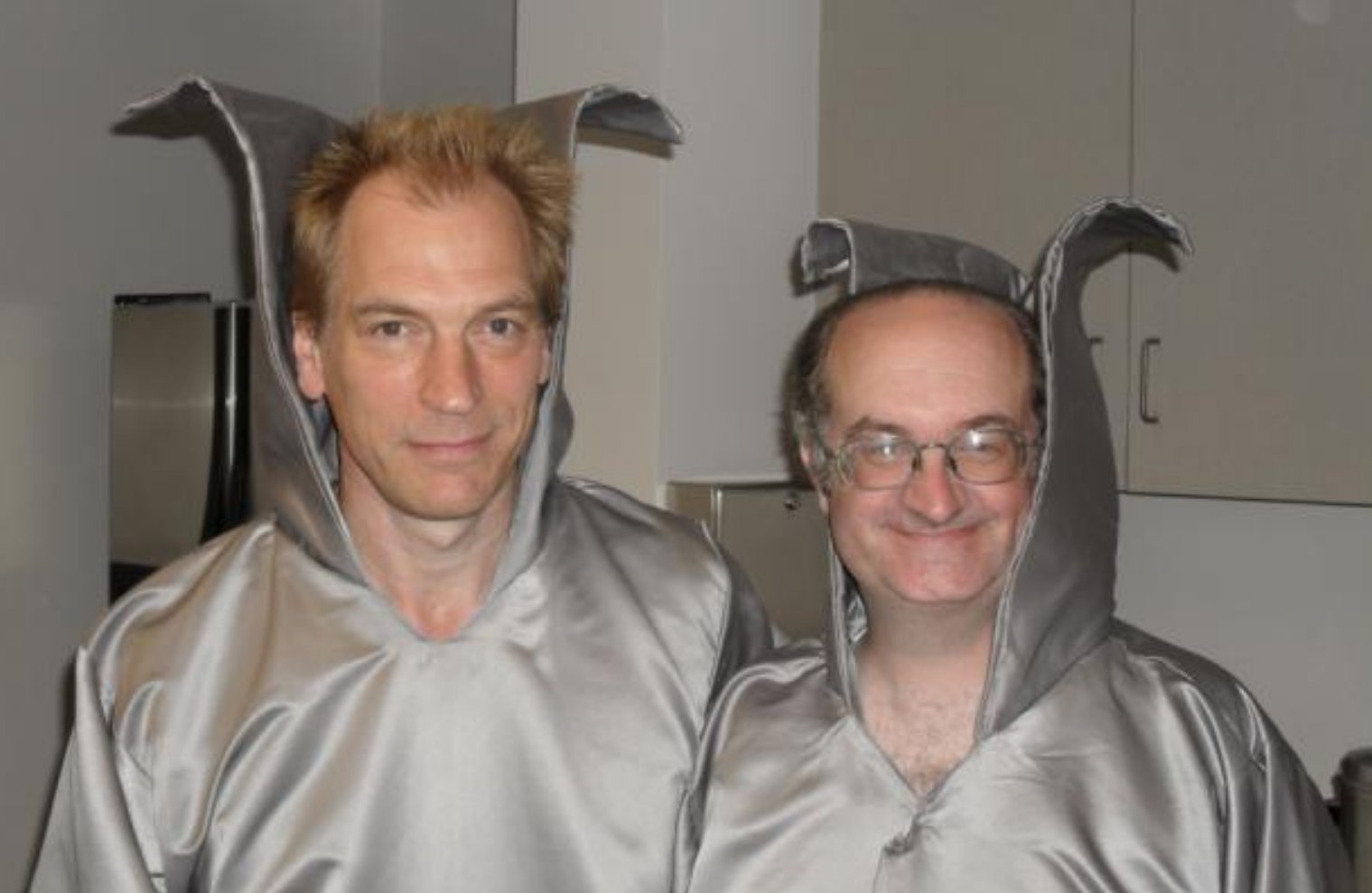 最早提出比较教育术语的教育家是