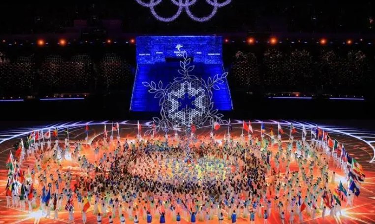 北京冬奥会现场几种语言解说