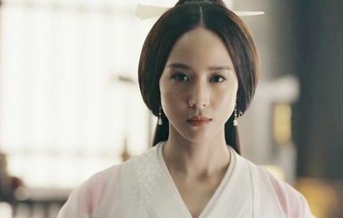 历史上柏灵筠是谁杀死的？