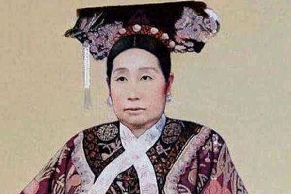 古代“咱家”这个称呼，用在什么场合下？