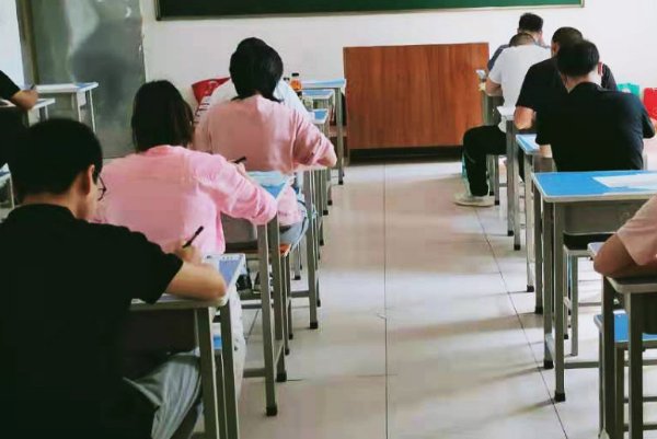 高考分数线江苏2023年公布时间