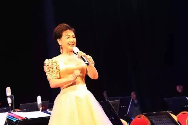 《门前情思大碗茶》歌词