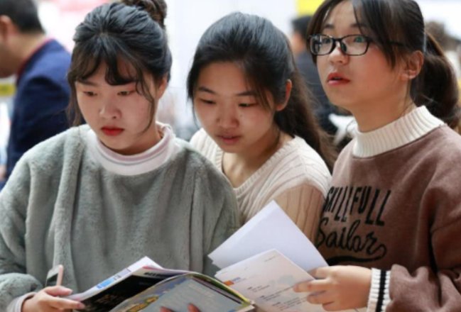 陆军航空兵学院怎么考