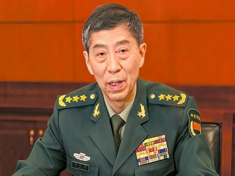 中国国防部长什么级别