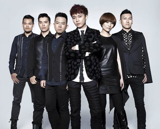 我知道就算大雨让整座城市颠倒。。什么歌曲。？