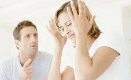 西安大学生毕业设计展示中年女性身材照反身材焦虑，作者的初心是什么？