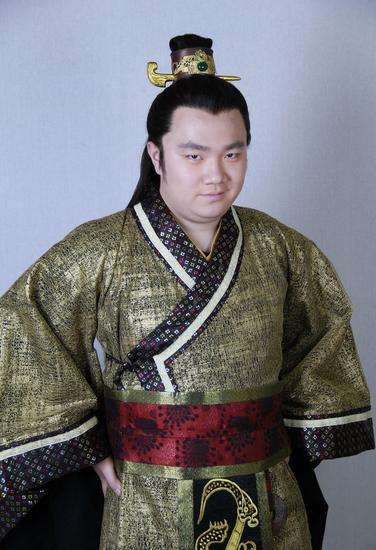 宋丹丹的儿子为什么叫巴图？