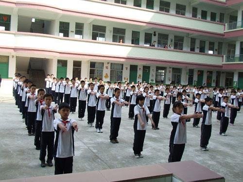 想让孩子上私立，家长准备好了吗？除了学费贵，私立还有哪些条件？