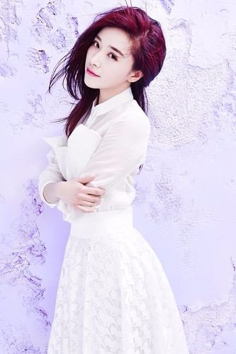 《新还珠格格》里欣荣的扮演者是谁？