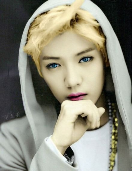 EXO《魅力先生》高清图片