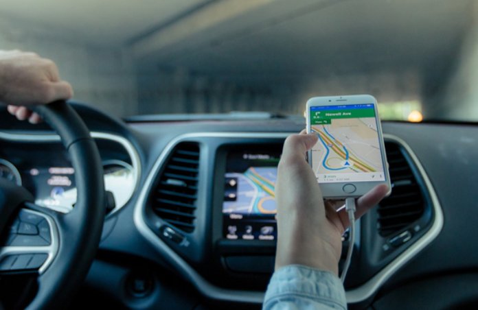 杭州女大学生乘网约车被拉至荒郊野外，遇到这种事你会怎么做？