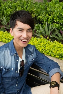 喜爱夜薄1的男演员叫什么名字