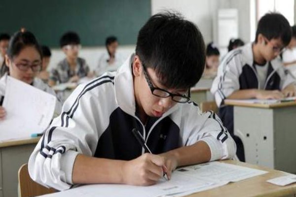 新高考要复读两年吗